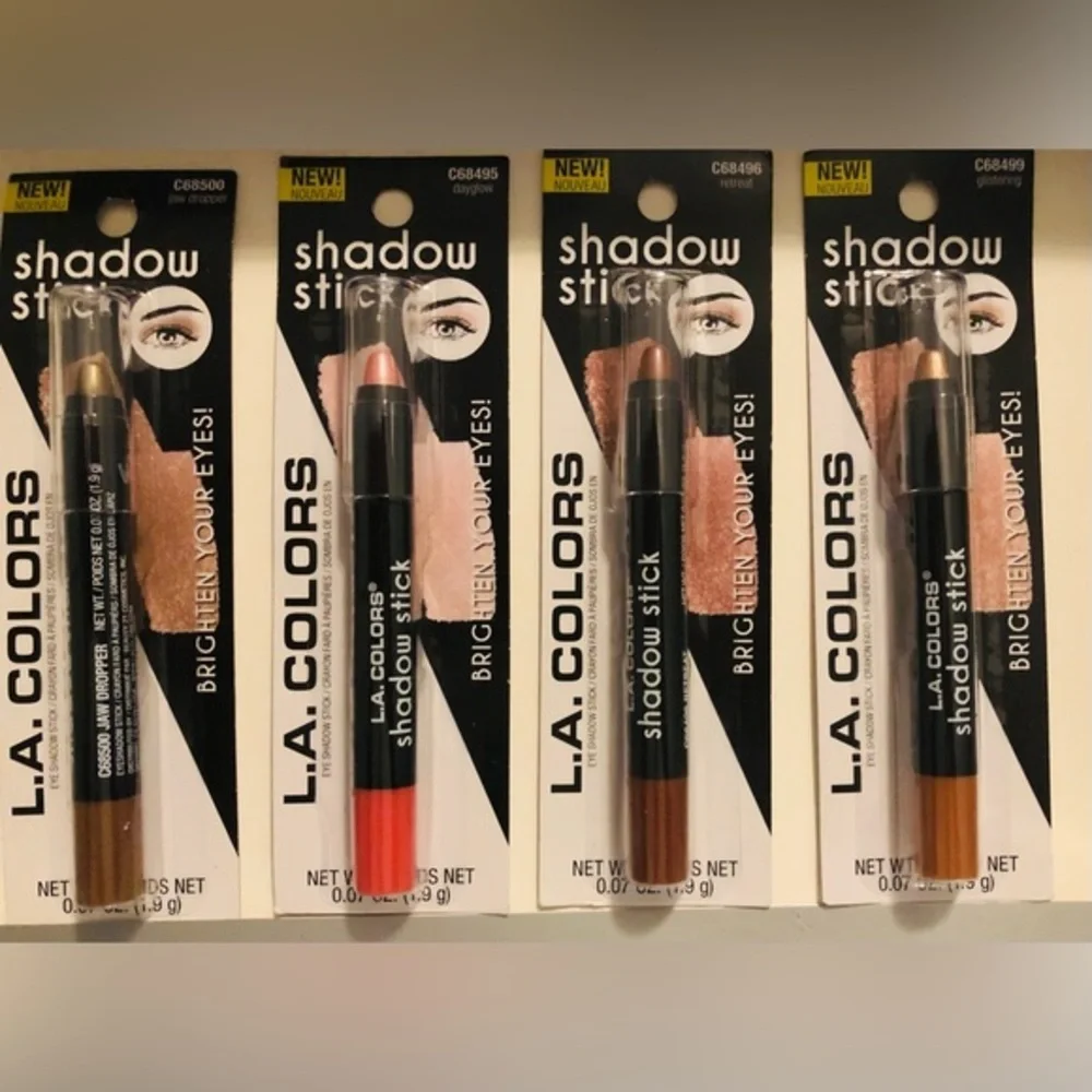 2pack Assorted Creamy metallic eye Shadow stick & marshmallow eye pencils‎ Free